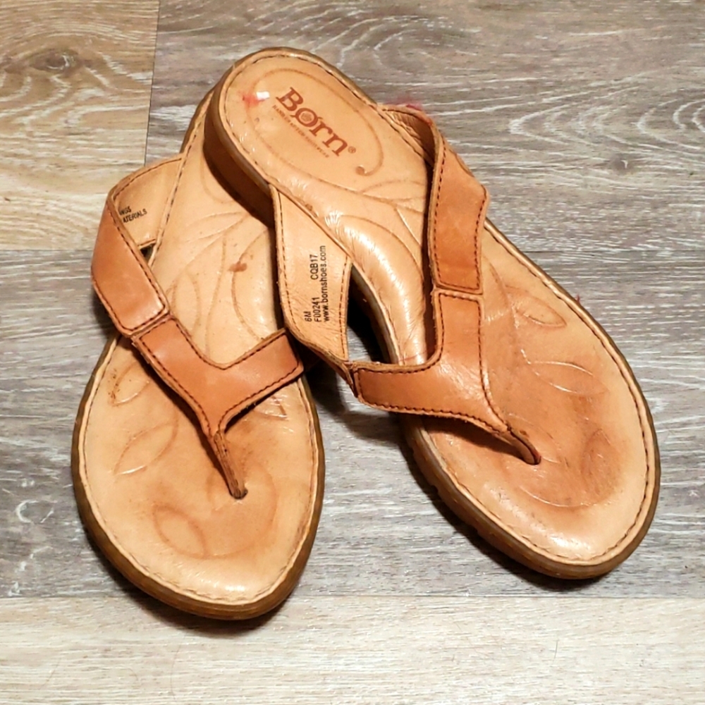 Born Sandles
